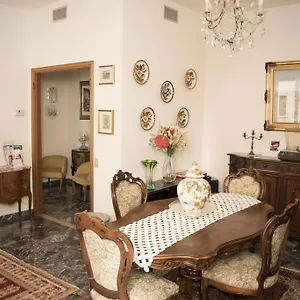  Apartment Casa Di Gina Italy